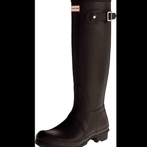 Hunter Women’s Original Tall Rain Boot ⭐️